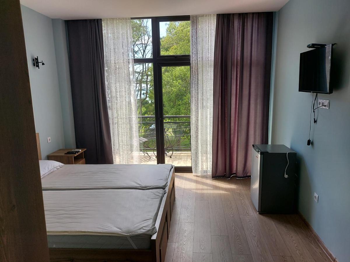 French Hotel Kobuleti Zewnętrze zdjęcie