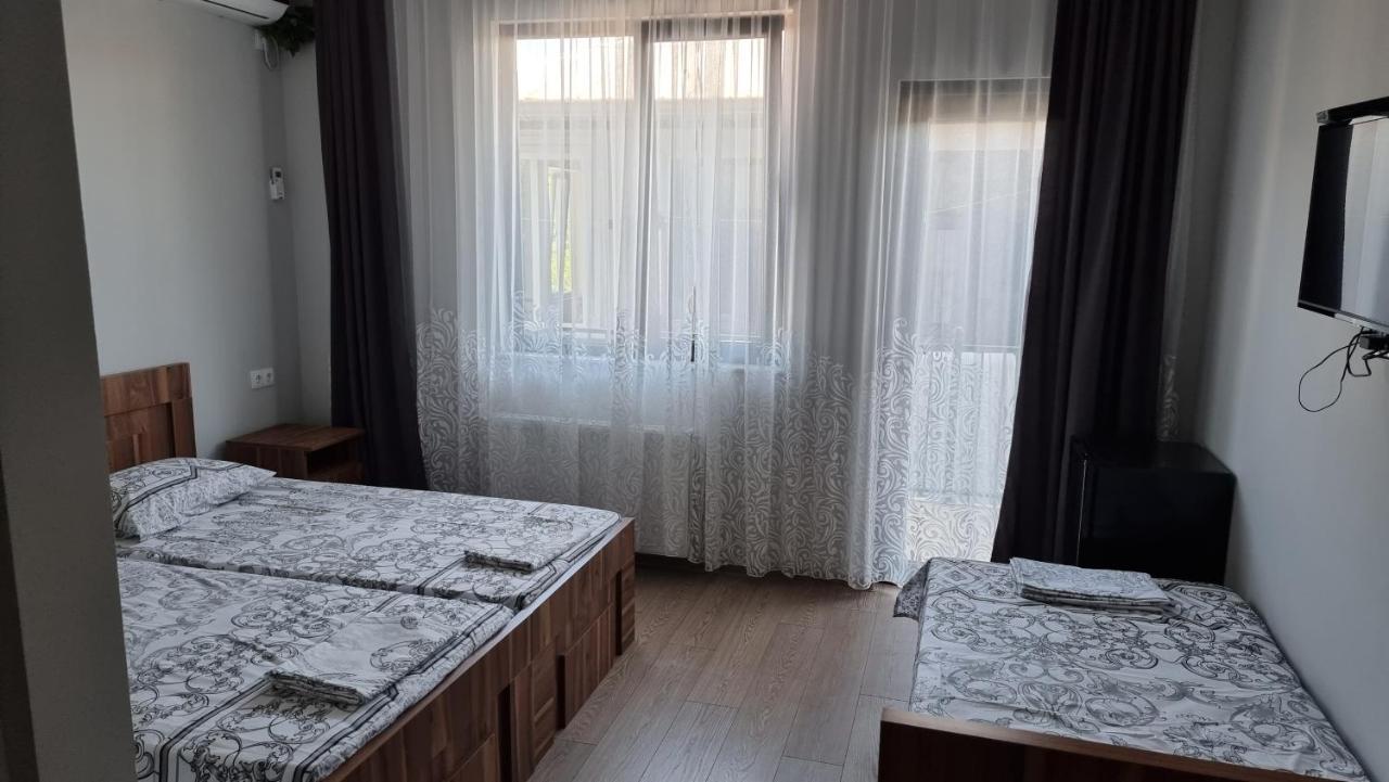 French Hotel Kobuleti Zewnętrze zdjęcie